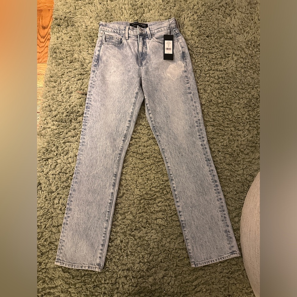 Veronica Beard Light Wash Straight Leg Jeans